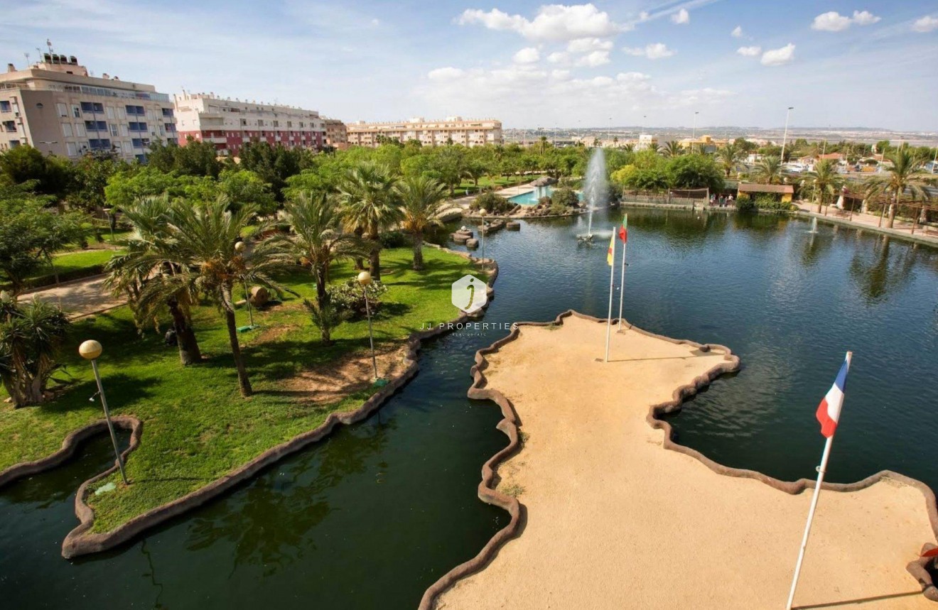 Aus zweiter Hand - Wohnung -
Torrevieja - PARQUE DE LAS NACIONES