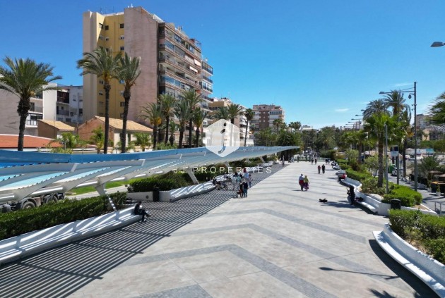 Aus zweiter Hand - Wohnung -
Torrevieja - PARQUE DE LAS NACIONES