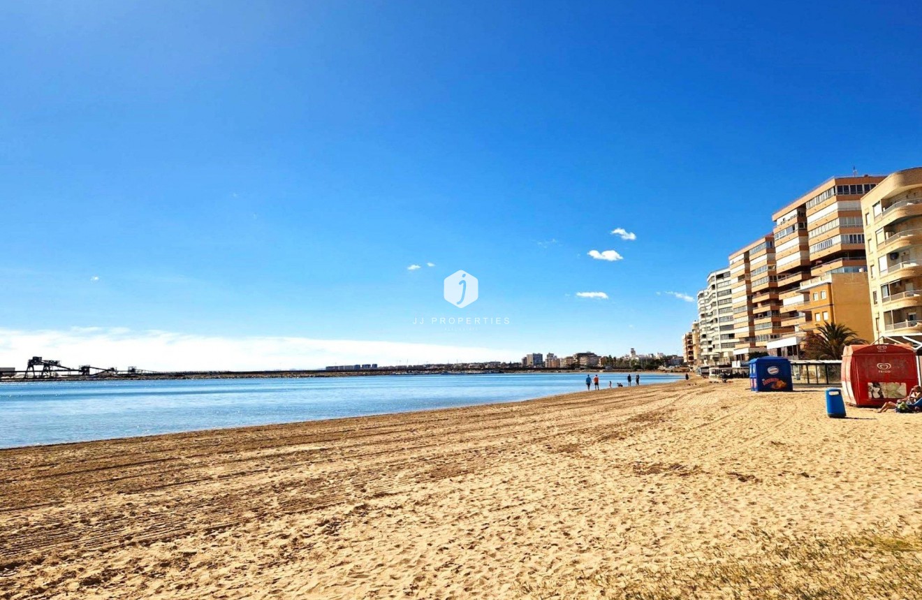 Aus zweiter Hand - Wohnung -
Torrevieja - PARQUE DE LAS NACIONES
