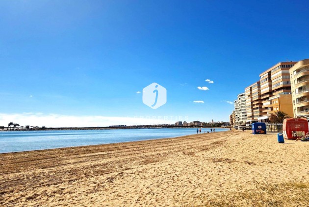 Aus zweiter Hand - Wohnung -
Torrevieja - PARQUE DE LAS NACIONES