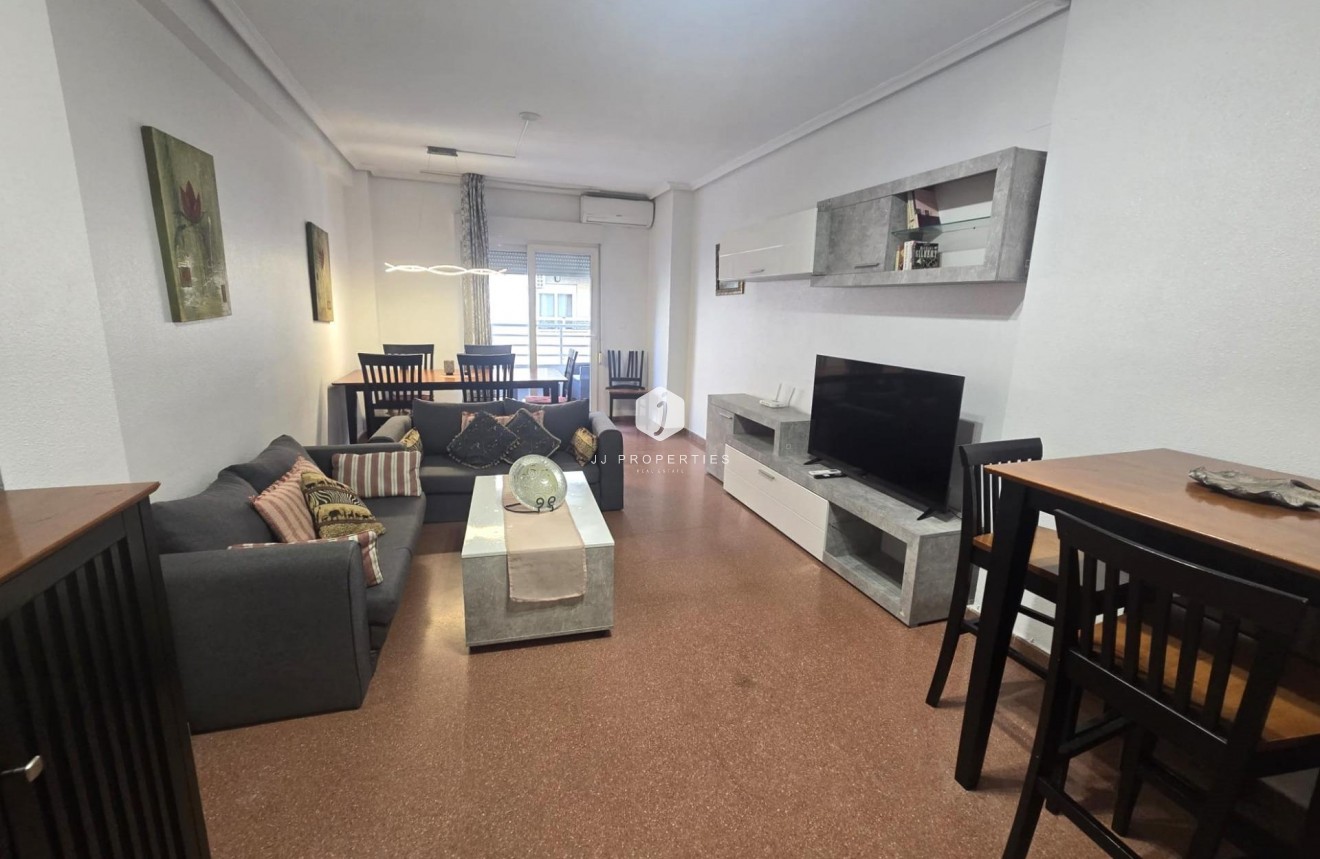 Resale - Apartment / flat -
Torrevieja - Las Piscinas Naturales