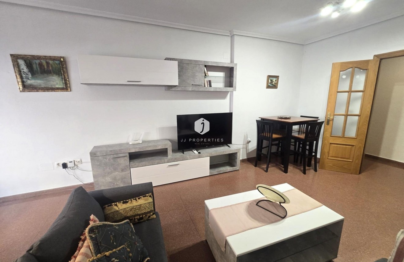 Resale - Apartment / flat -
Torrevieja - Las Piscinas Naturales