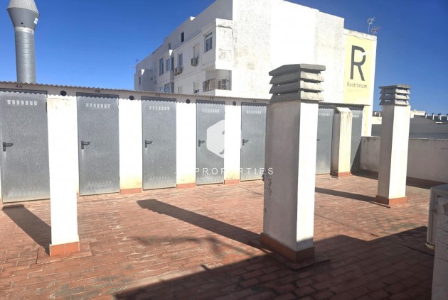 Resale - Apartment / flat -
Torrevieja - Las Piscinas Naturales