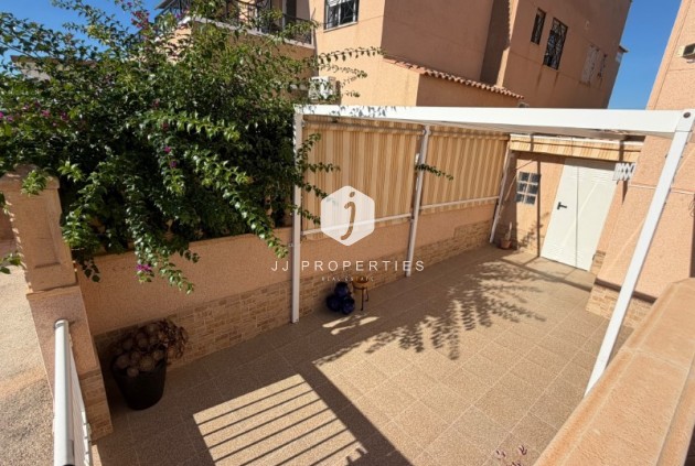 Z drugiej ręki - Mieszkanie w bloku -
Torrevieja - Costa Blanca