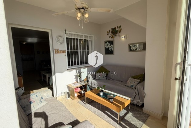 Z drugiej ręki - Mieszkanie w bloku -
Torrevieja - Costa Blanca