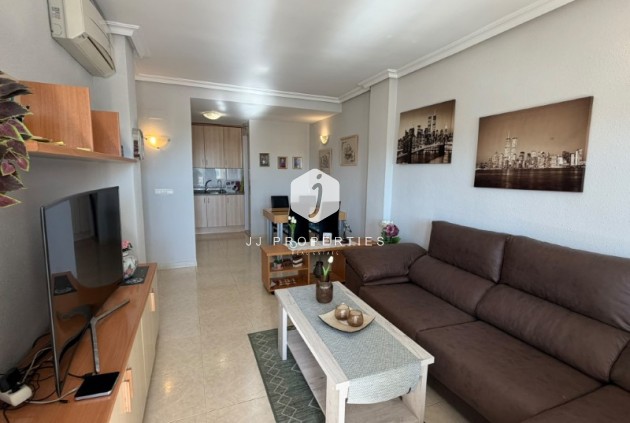 Z drugiej ręki - Mieszkanie w bloku -
Torrevieja - Costa Blanca