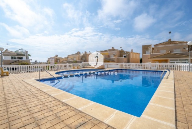 Z drugiej ręki - Mieszkanie w bloku -
Torrevieja - Costa Blanca