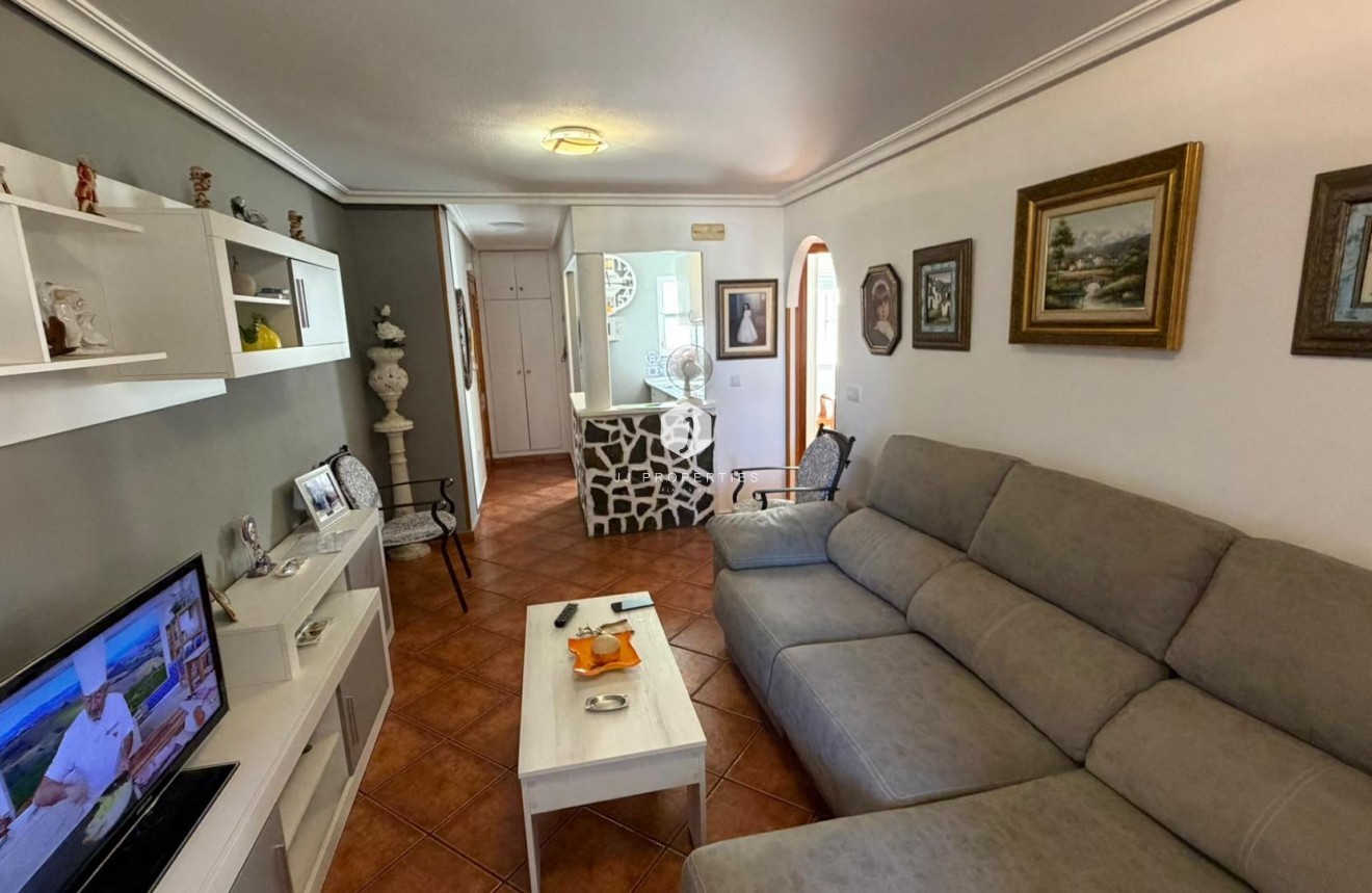 Segunda mano - Apartamento / piso -
Torrevieja - Playa del Cura