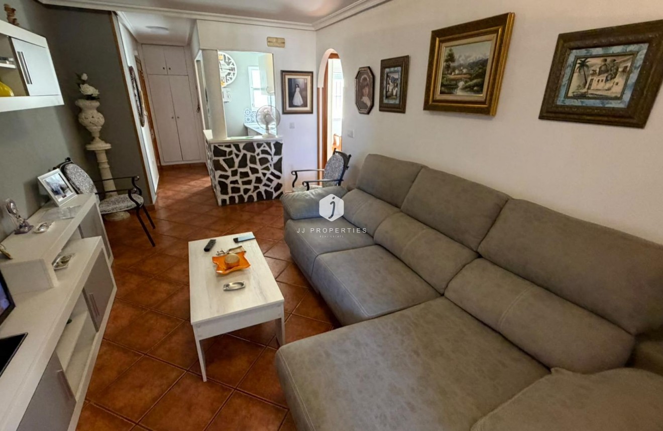 Segunda mano - Apartamento / piso -
Torrevieja - Playa del Cura