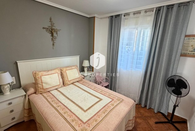 Segunda mano - Apartamento / piso -
Torrevieja - Playa del Cura
