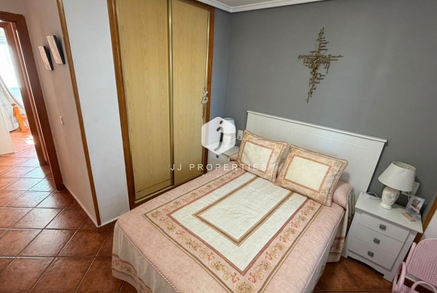 Segunda mano - Apartamento / piso -
Torrevieja - Playa del Cura