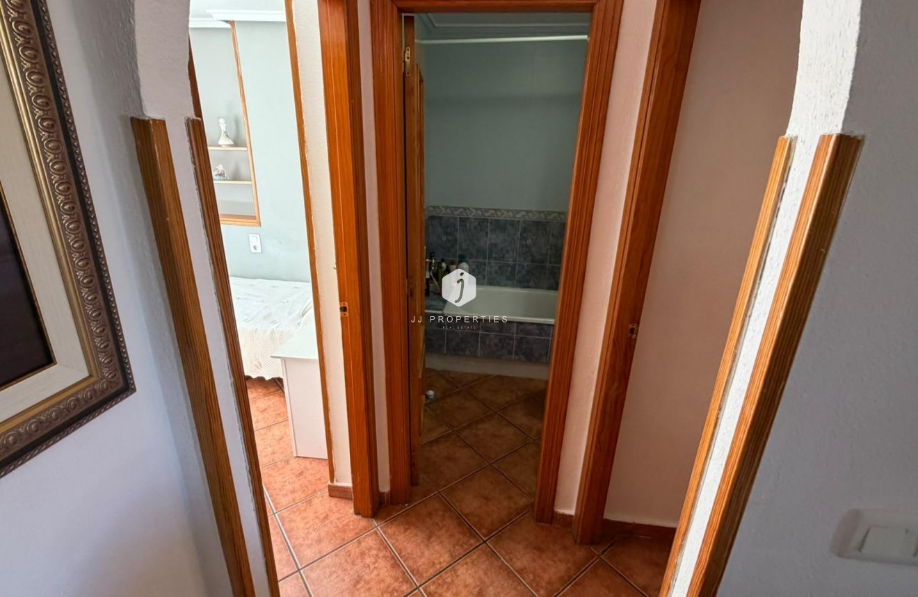 Segunda mano - Apartamento / piso -
Torrevieja - Playa del Cura