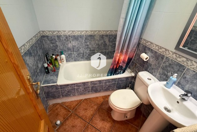 Segunda mano - Apartamento / piso -
Torrevieja - Playa del Cura