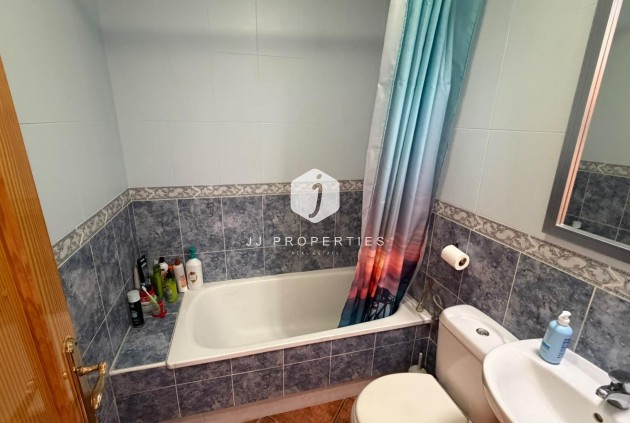 Segunda mano - Apartamento / piso -
Torrevieja - Playa del Cura