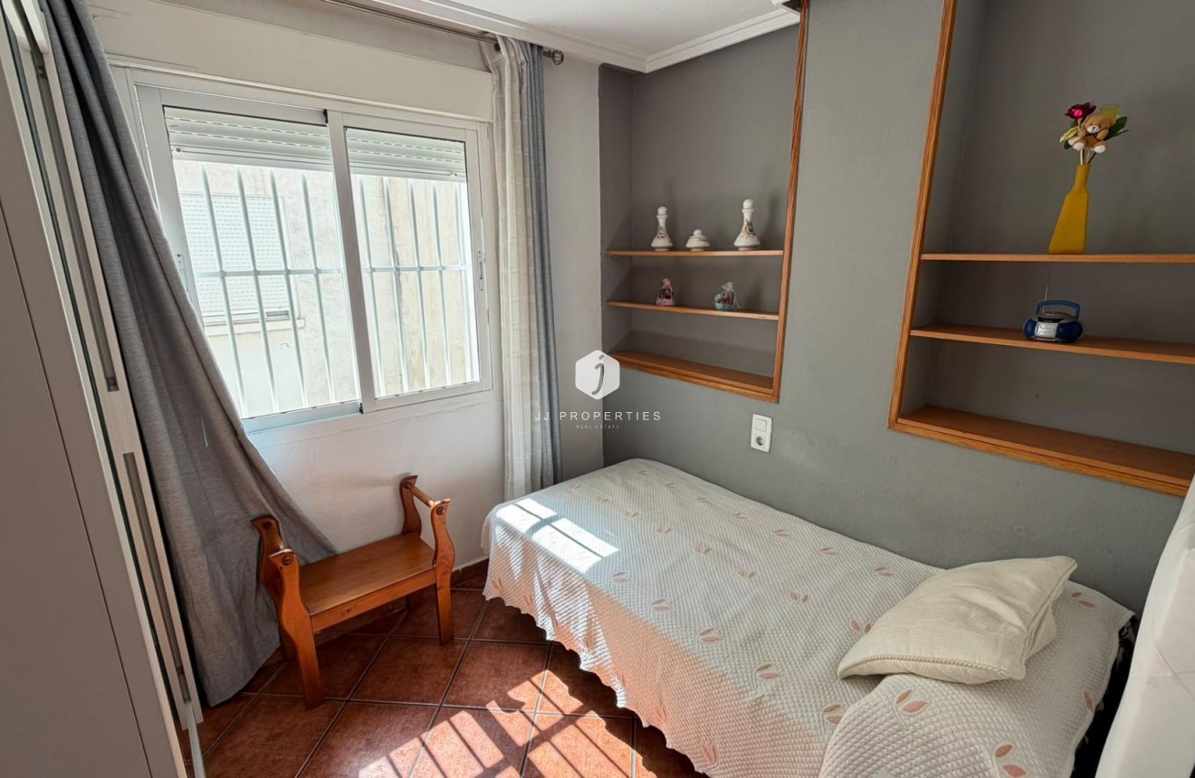 Segunda mano - Apartamento / piso -
Torrevieja - Playa del Cura