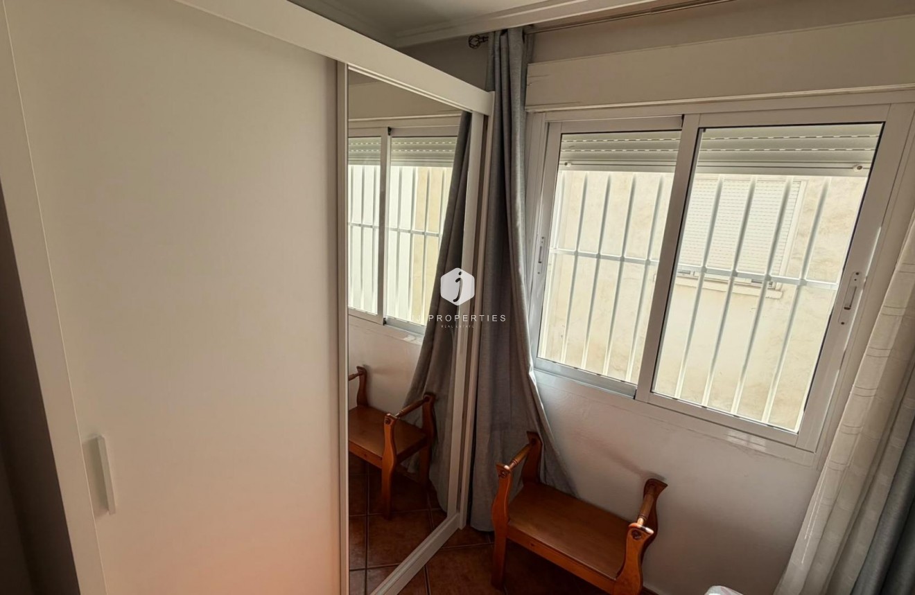 Segunda mano - Apartamento / piso -
Torrevieja - Playa del Cura