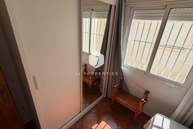 Segunda mano - Apartamento / piso -
Torrevieja - Playa del Cura