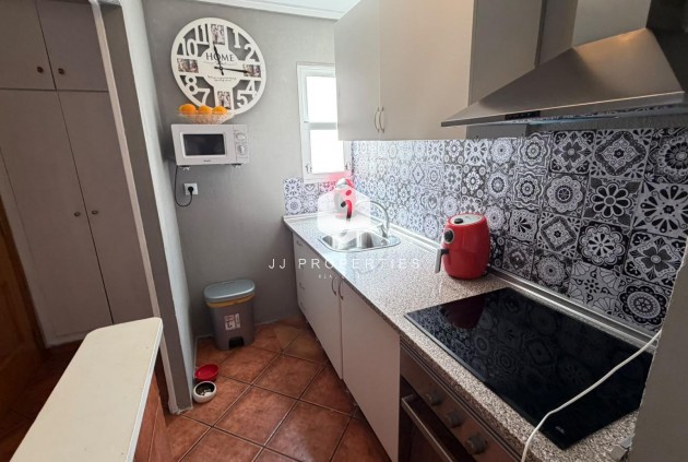 Segunda mano - Apartamento / piso -
Torrevieja - Playa del Cura