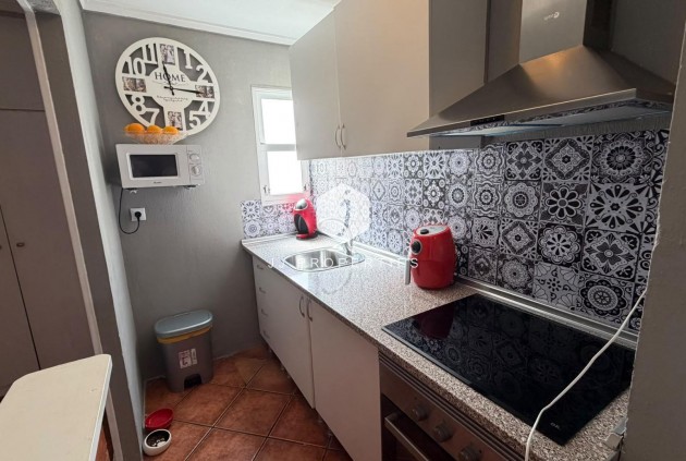 Segunda mano - Apartamento / piso -
Torrevieja - Playa del Cura