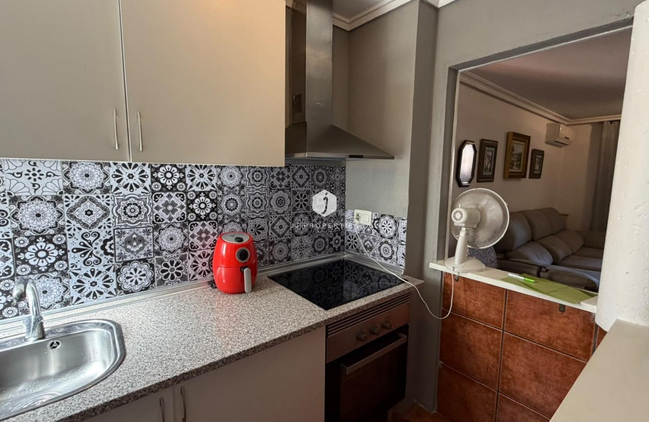 Segunda mano - Apartamento / piso -
Torrevieja - Playa del Cura