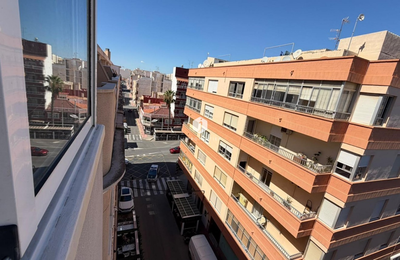 Segunda mano - Apartamento / piso -
Torrevieja - Playa del Cura