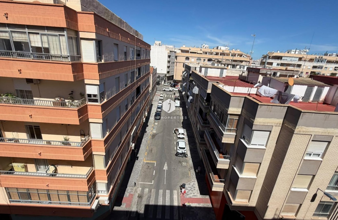 Segunda mano - Apartamento / piso -
Torrevieja - Playa del Cura