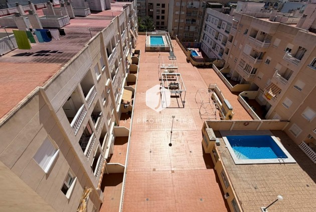 Segunda mano - Apartamento / piso -
Torrevieja - Playa del Cura