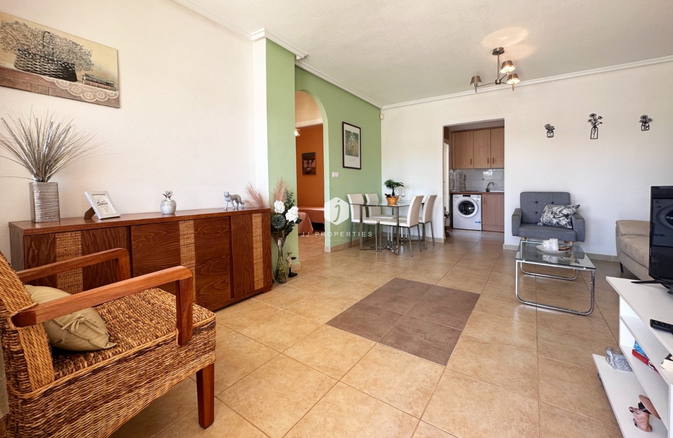 Resale - Bungalow -
Torrevieja - Costa Blanca