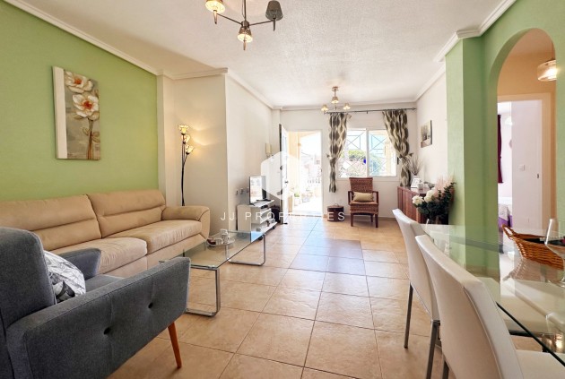 Resale - Bungalow -
Torrevieja - Costa Blanca