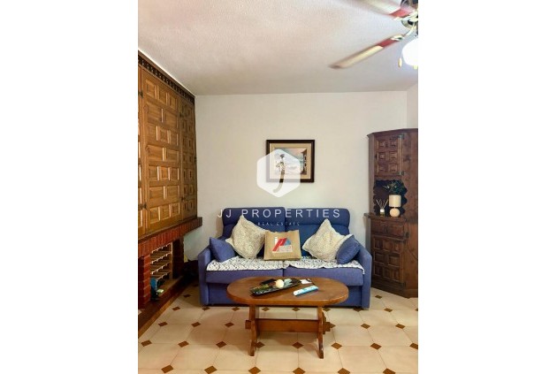 Resale - Apartment / flat -
Torrelamata - Costa Blanca