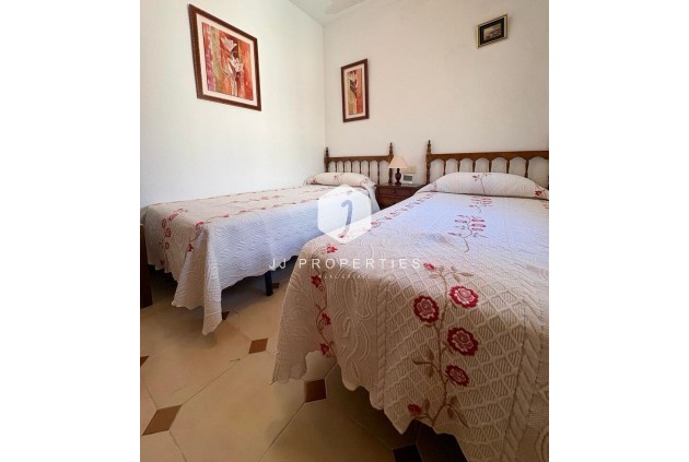 Resale - Apartment / flat -
Torrelamata - Costa Blanca