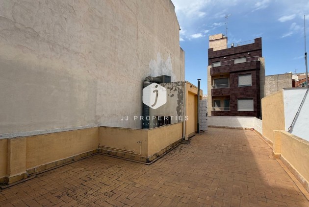 Z drugiej ręki - Mieszkanie w bloku -
Torrevieja - Centro