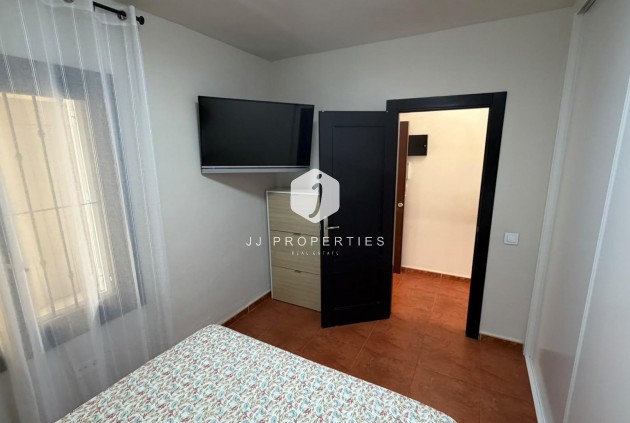 Tweedehands - Appartement / flat -
Torrevieja - Torreblanca