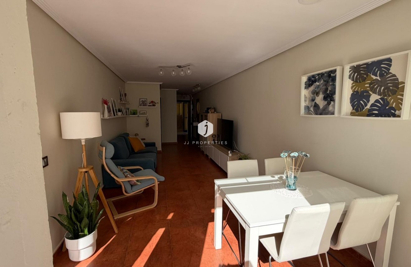 Tweedehands - Appartement / flat -
Torrevieja - Torreblanca