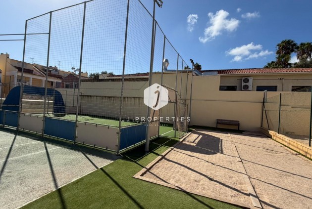 Tweedehands - Appartement / flat -
Torrevieja - Torreblanca