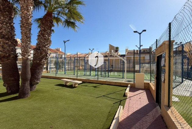 Tweedehands - Appartement / flat -
Torrevieja - Torreblanca