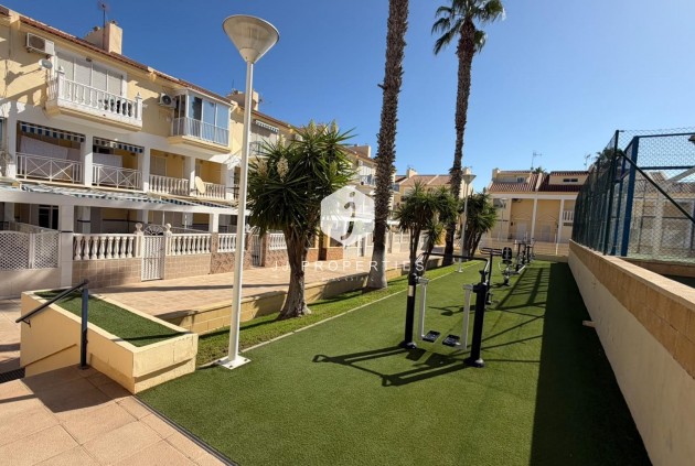 Tweedehands - Appartement / flat -
Torrevieja - Torreblanca