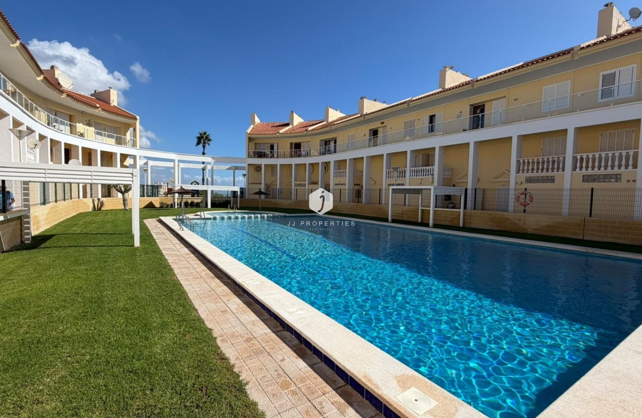 Tweedehands - Appartement / flat -
Torrevieja - Torreblanca