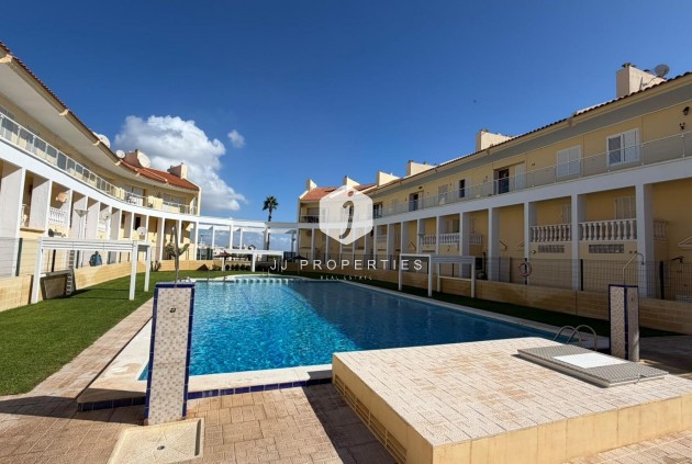 Tweedehands - Appartement / flat -
Torrevieja - Torreblanca