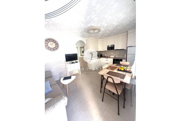 Resale - Bungalow -
Torrevieja - Torretas