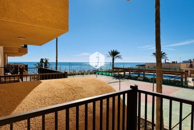 Resale - Apartment / flat -
La Mata - Costa Blanca