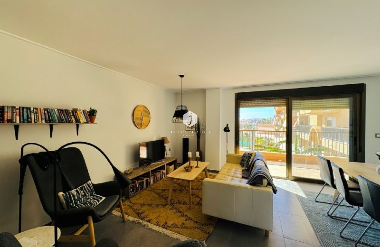 Resale - Apartment / flat -
La Mata - Costa Blanca