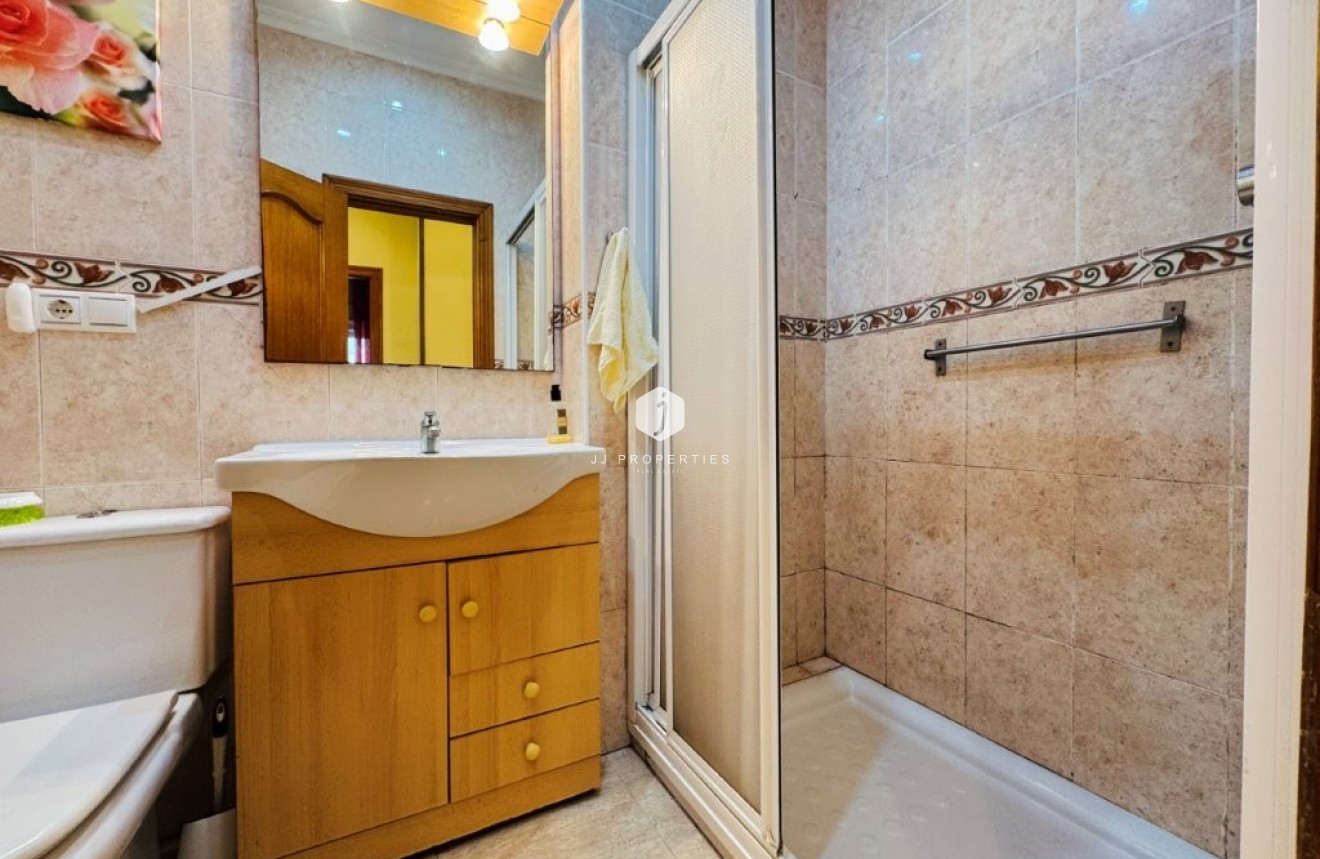 Tweedehands - Appartement / flat -
La Mata - Costa Blanca