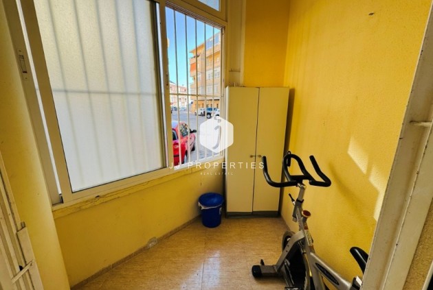 Tweedehands - Appartement / flat -
La Mata - Costa Blanca