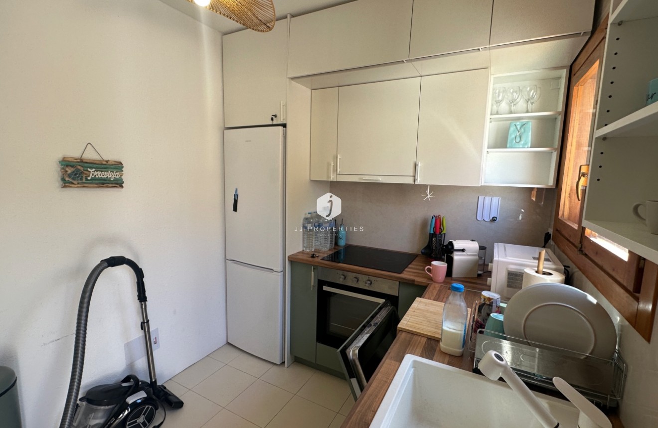 Resale - Chalet -
La Mata - Costa Blanca