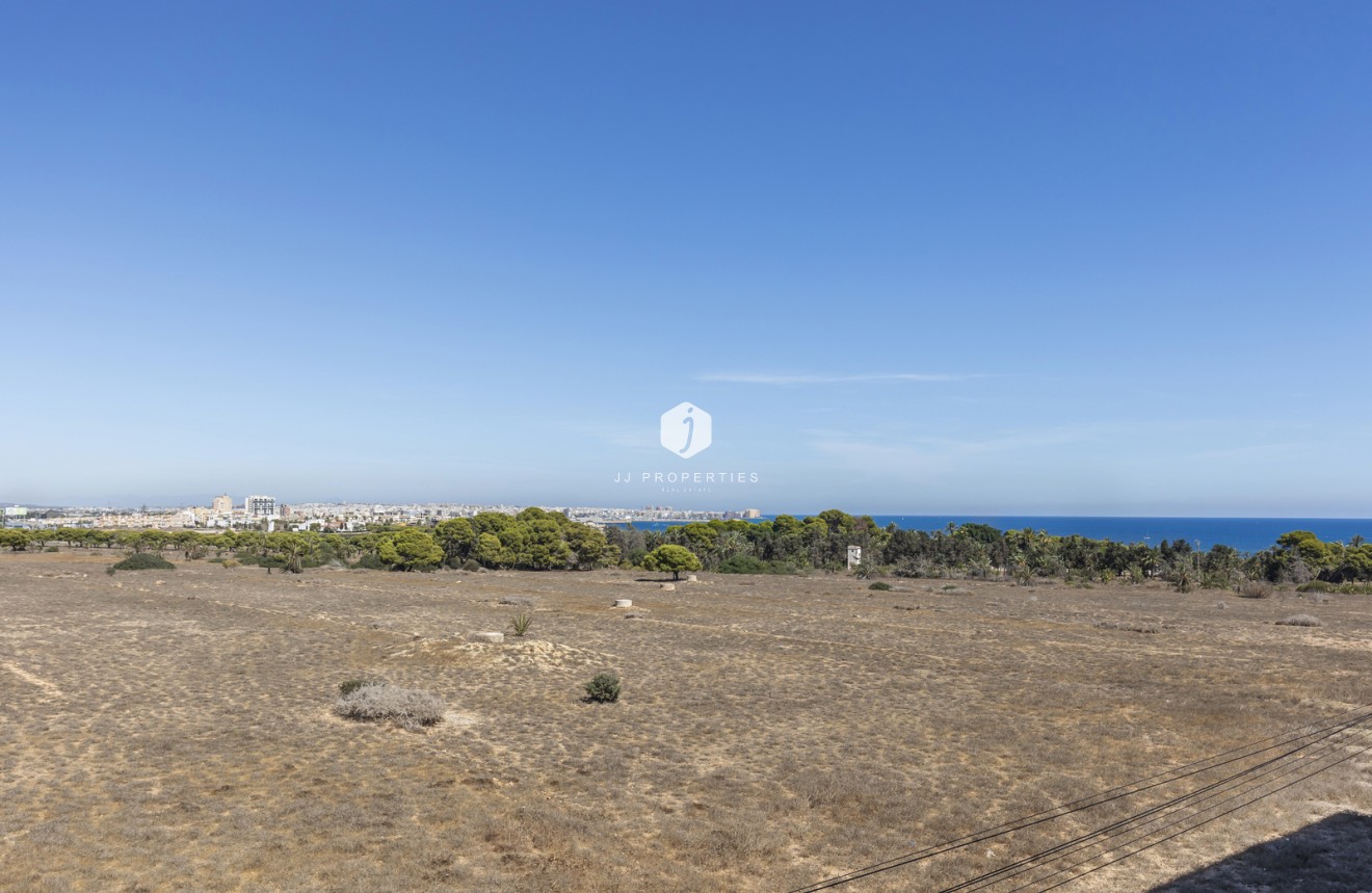 Resale - Apartment / flat -
Torrevieja - Costa Blanca