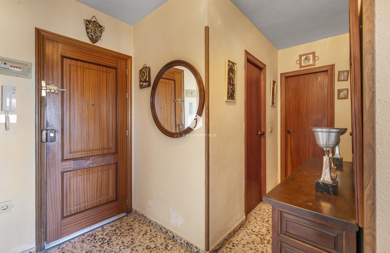 Resale - Apartment / flat -
Torrevieja - Costa Blanca
