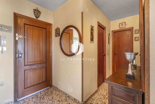 Resale - Apartment / flat -
Torrevieja - Costa Blanca
