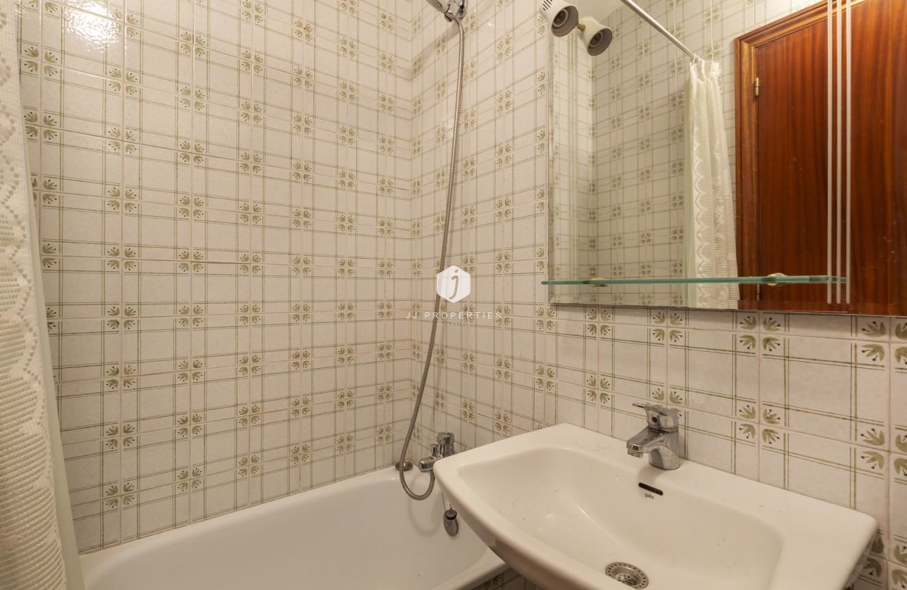 Resale - Apartment / flat -
Torrevieja - Costa Blanca