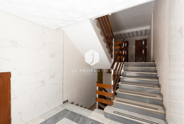 Resale - Apartment / flat -
Torrevieja - Costa Blanca